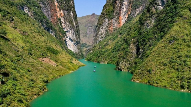 Noong Lake